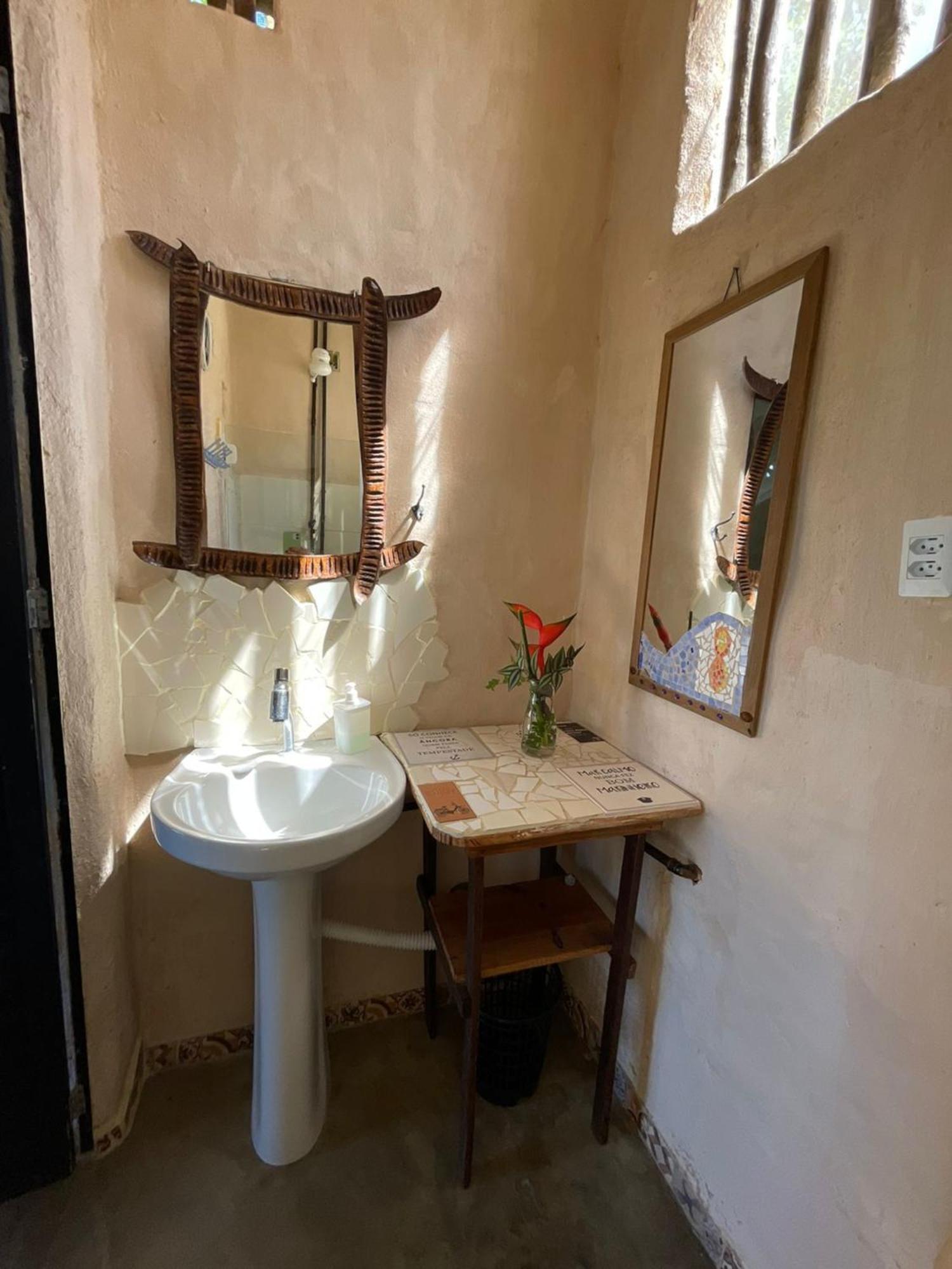 Eco Hostel Bosque Di Barro Velha Boipeba Экстерьер фото